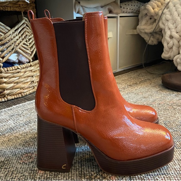 Circus by Sam Edelman Boots - Picture 1 of 6